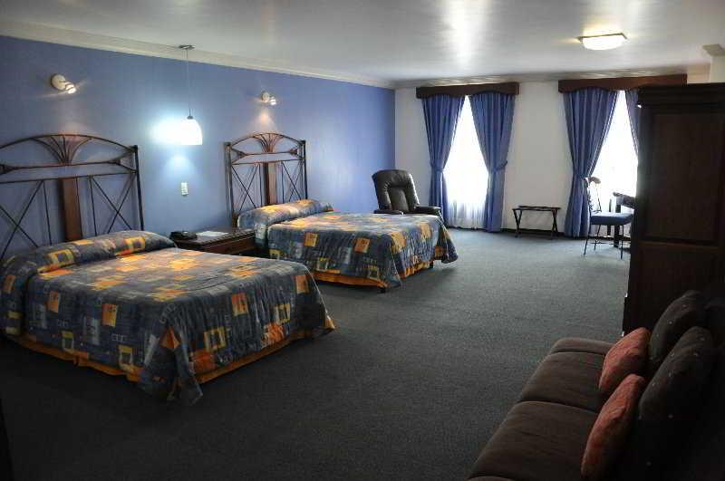 Hotel Ciros Pachuca Екстер'єр фото