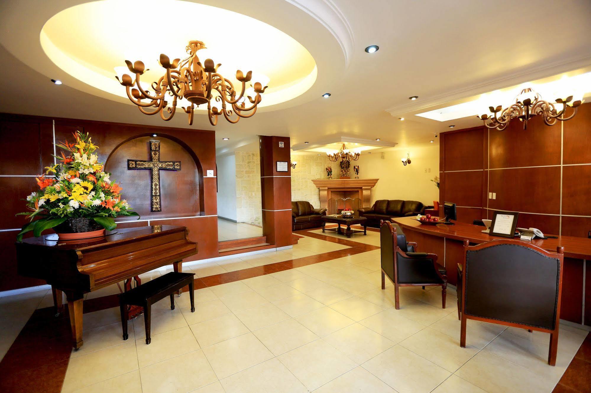 Hotel Ciros Pachuca Екстер'єр фото